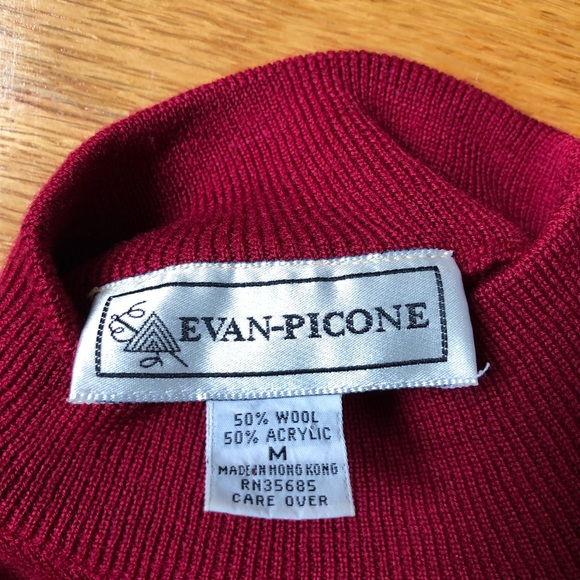 Evan Picone Wool blend burgundy sweater - Picture 3 of 3